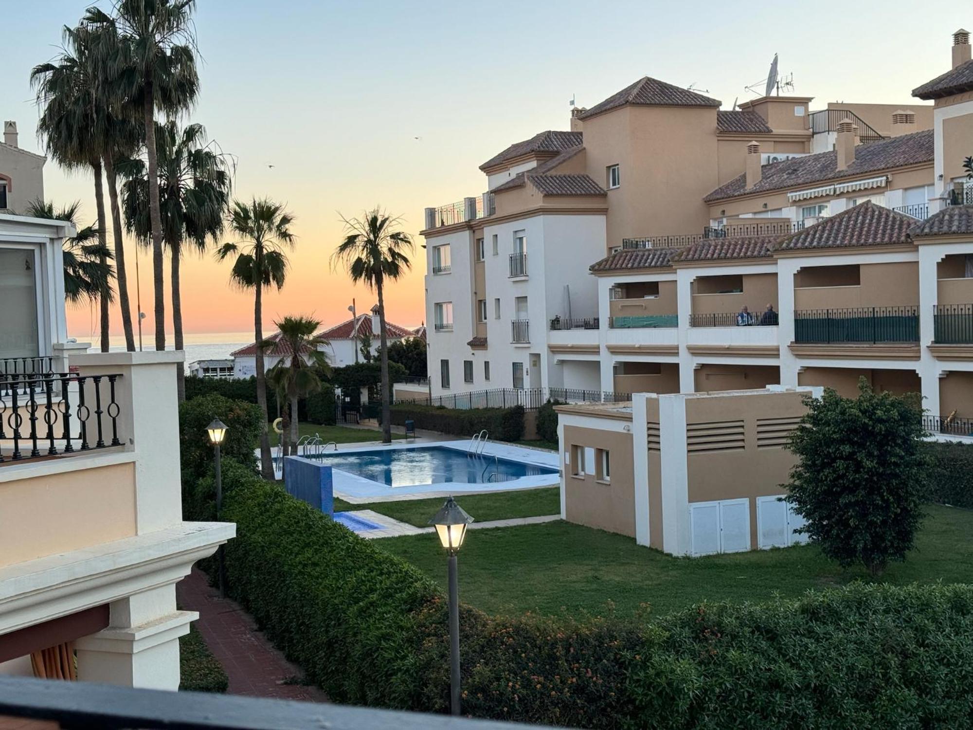Strandnaera Boende I Torrox Costa Exteriör bild